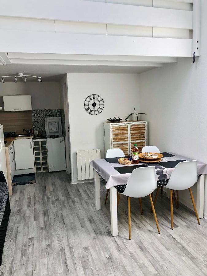 Appartement Duplex Lumineux Idealement Situe Ares Dış mekan fotoğraf