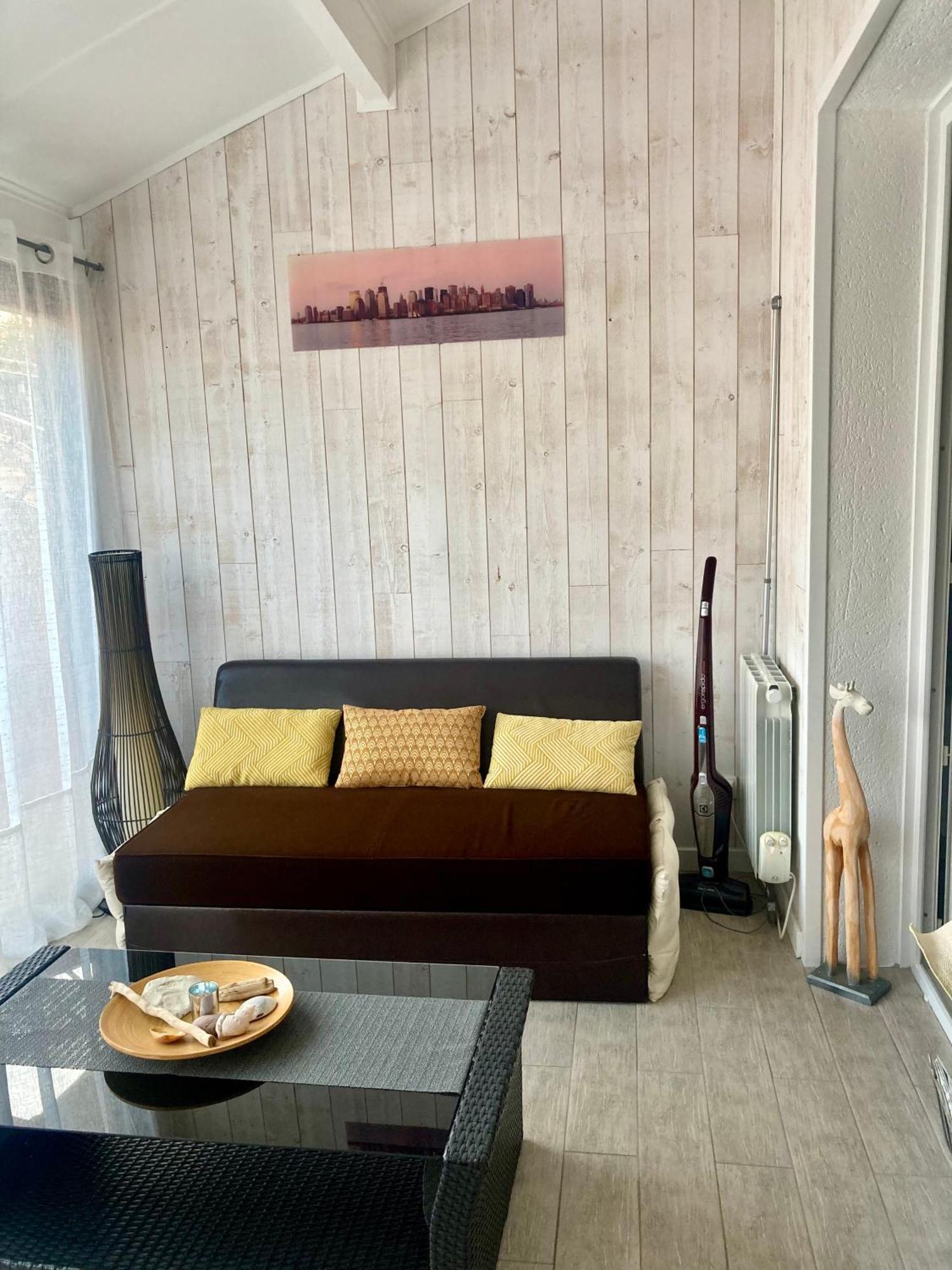 Appartement Duplex Lumineux Idealement Situe Ares Dış mekan fotoğraf